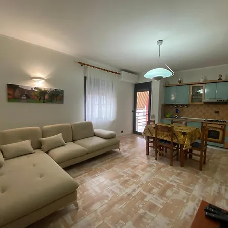 Apartment Breezy Retreat