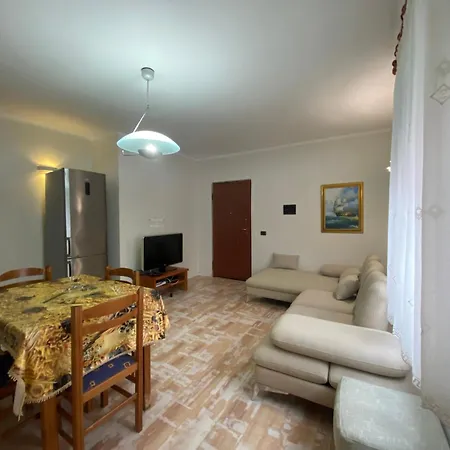 Breezy Retreat Durrës