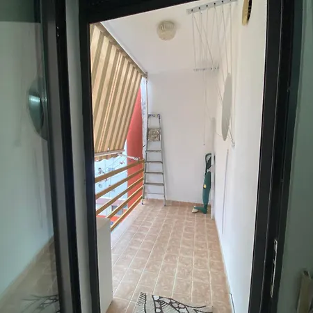 Breezy Retreat Apartment Durrës