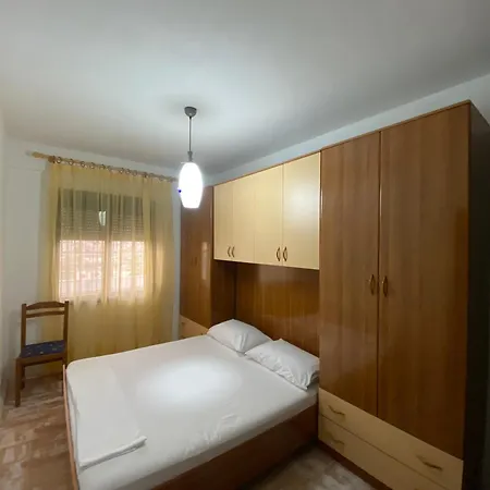 Apartment Breezy Retreat